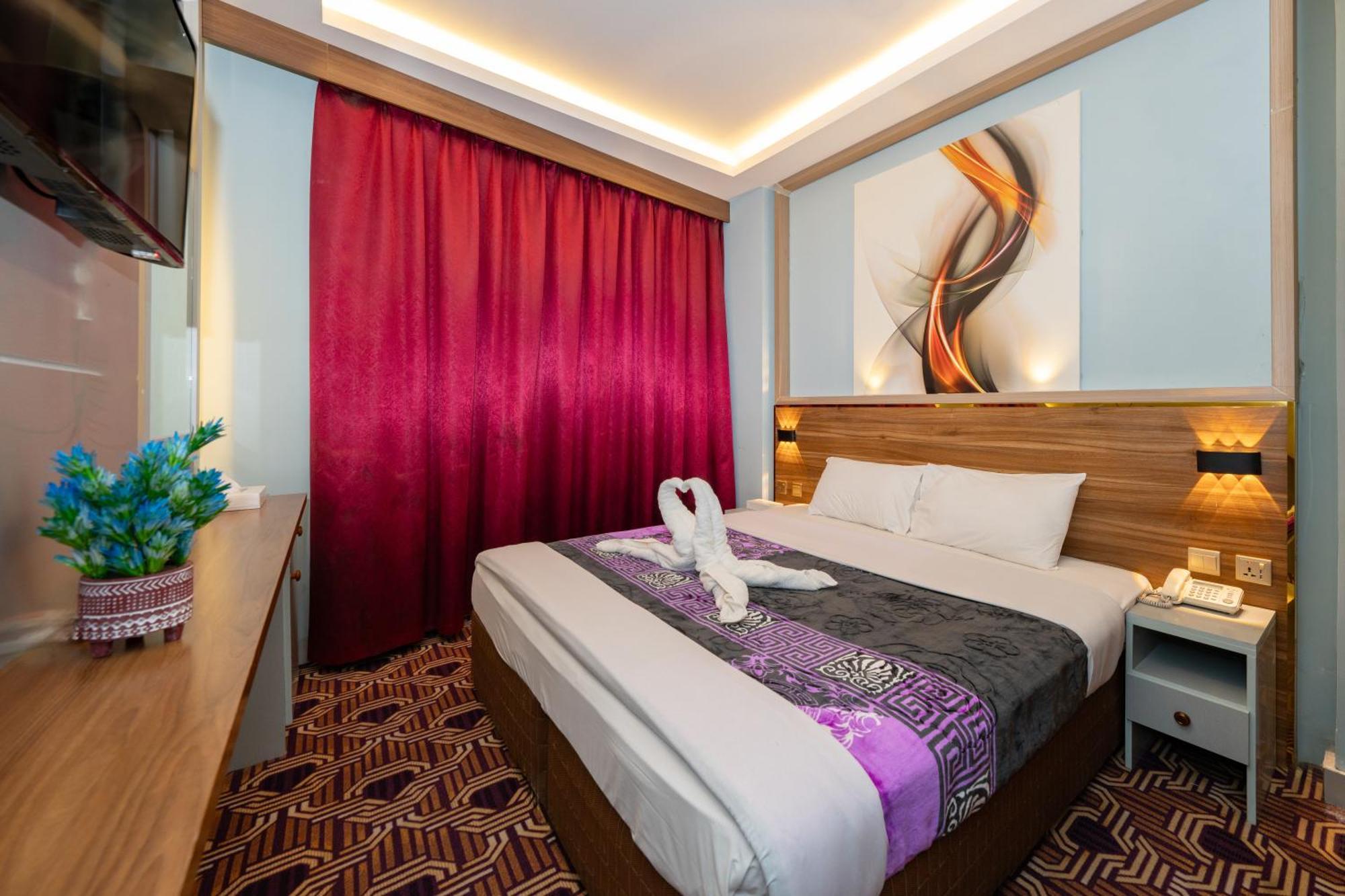 דובאי Tanha Hotel מראה חיצוני תמונה