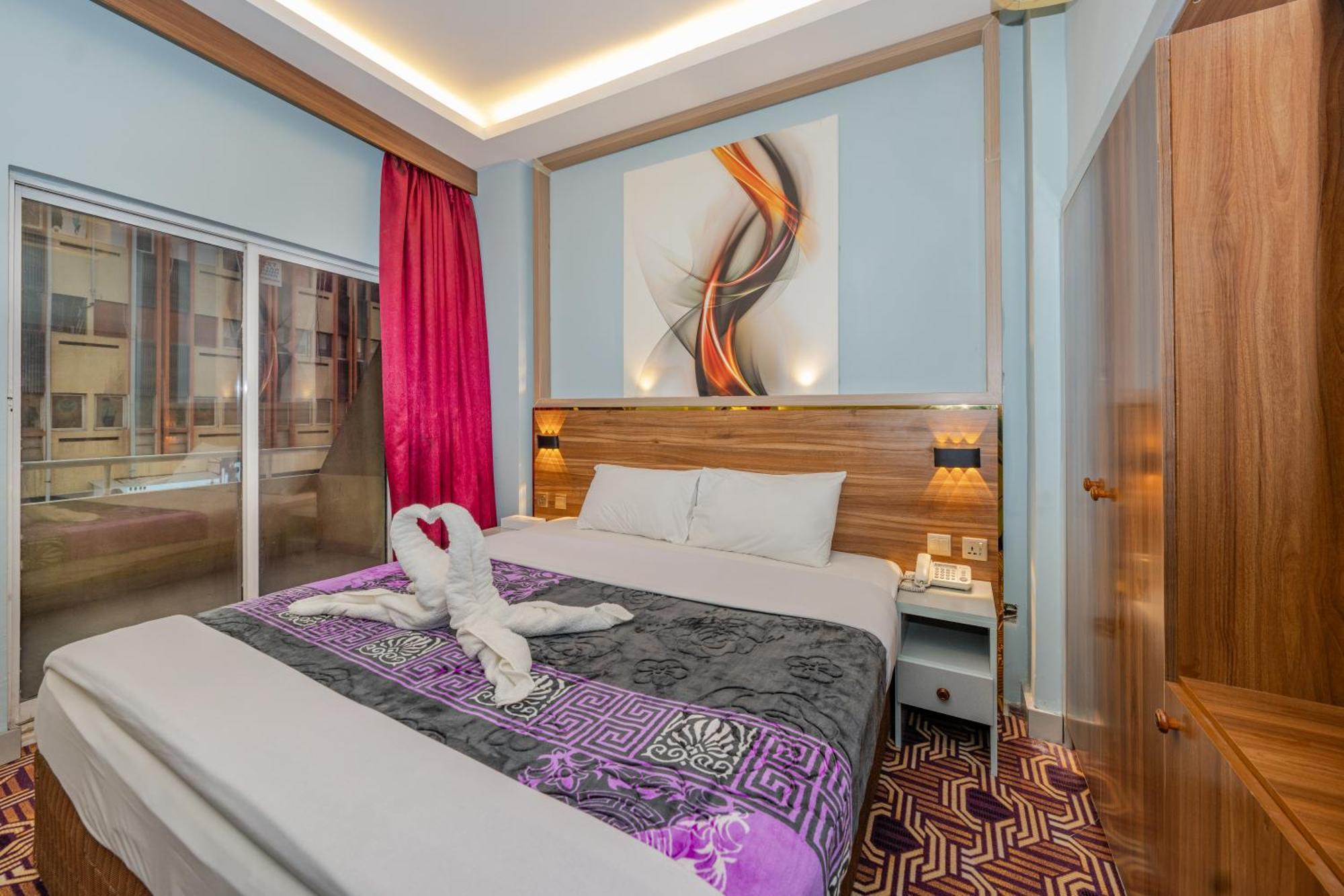 דובאי Tanha Hotel מראה חיצוני תמונה