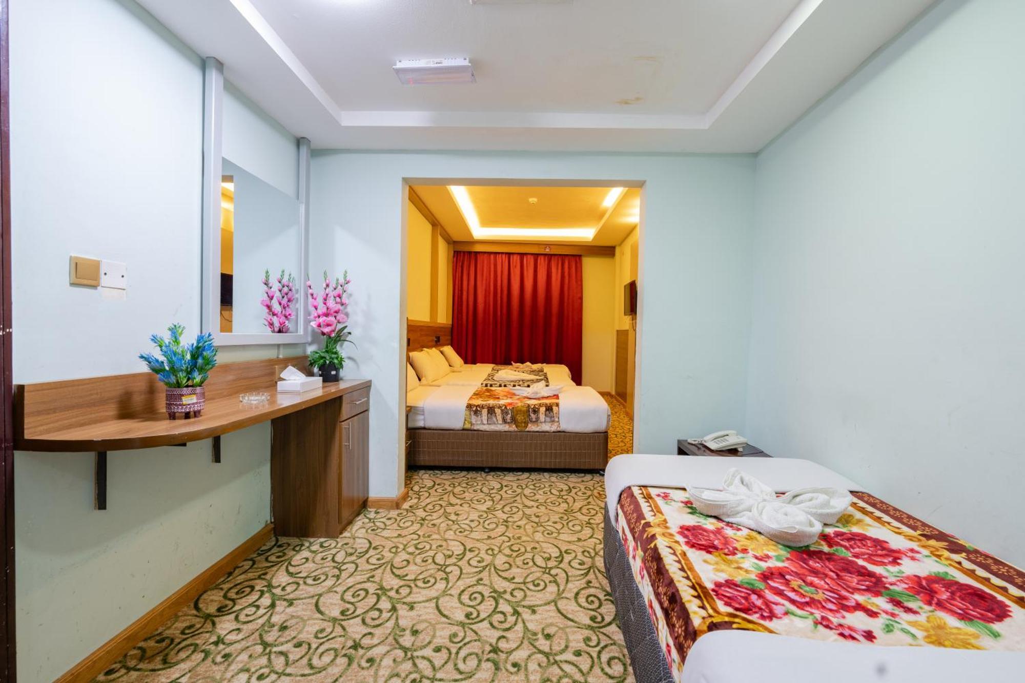דובאי Tanha Hotel מראה חיצוני תמונה
