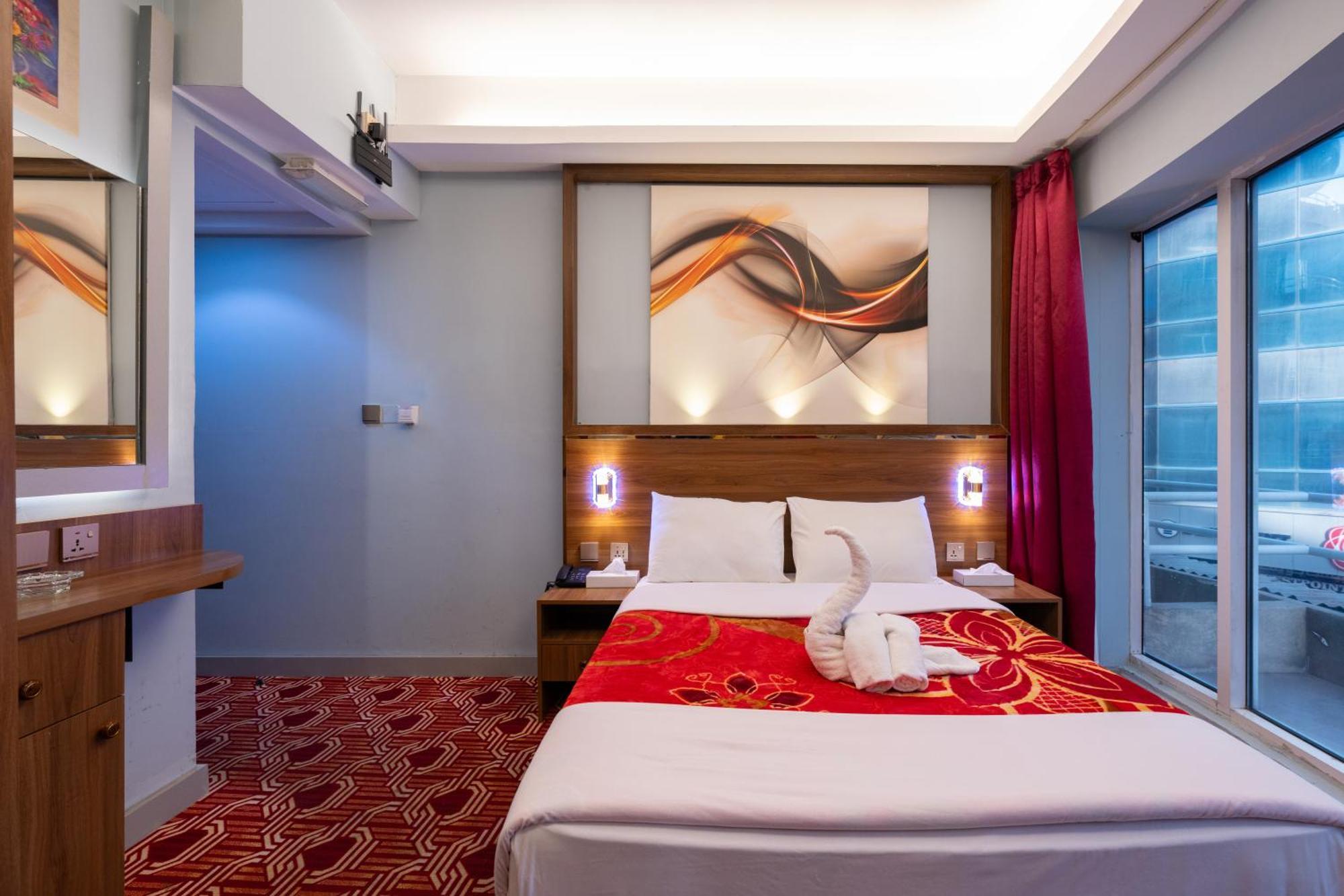 דובאי Tanha Hotel מראה חיצוני תמונה