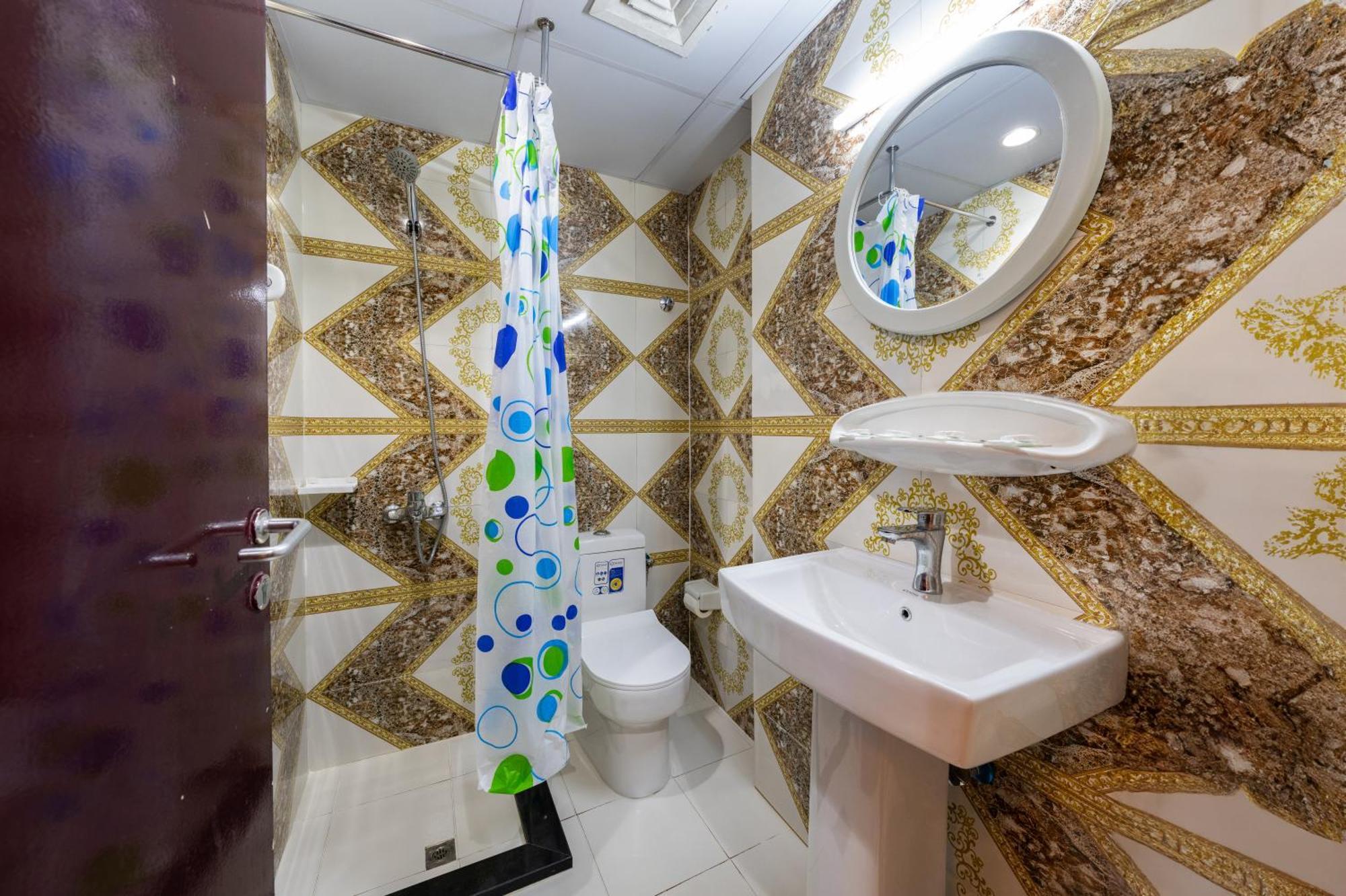 דובאי Tanha Hotel מראה חיצוני תמונה