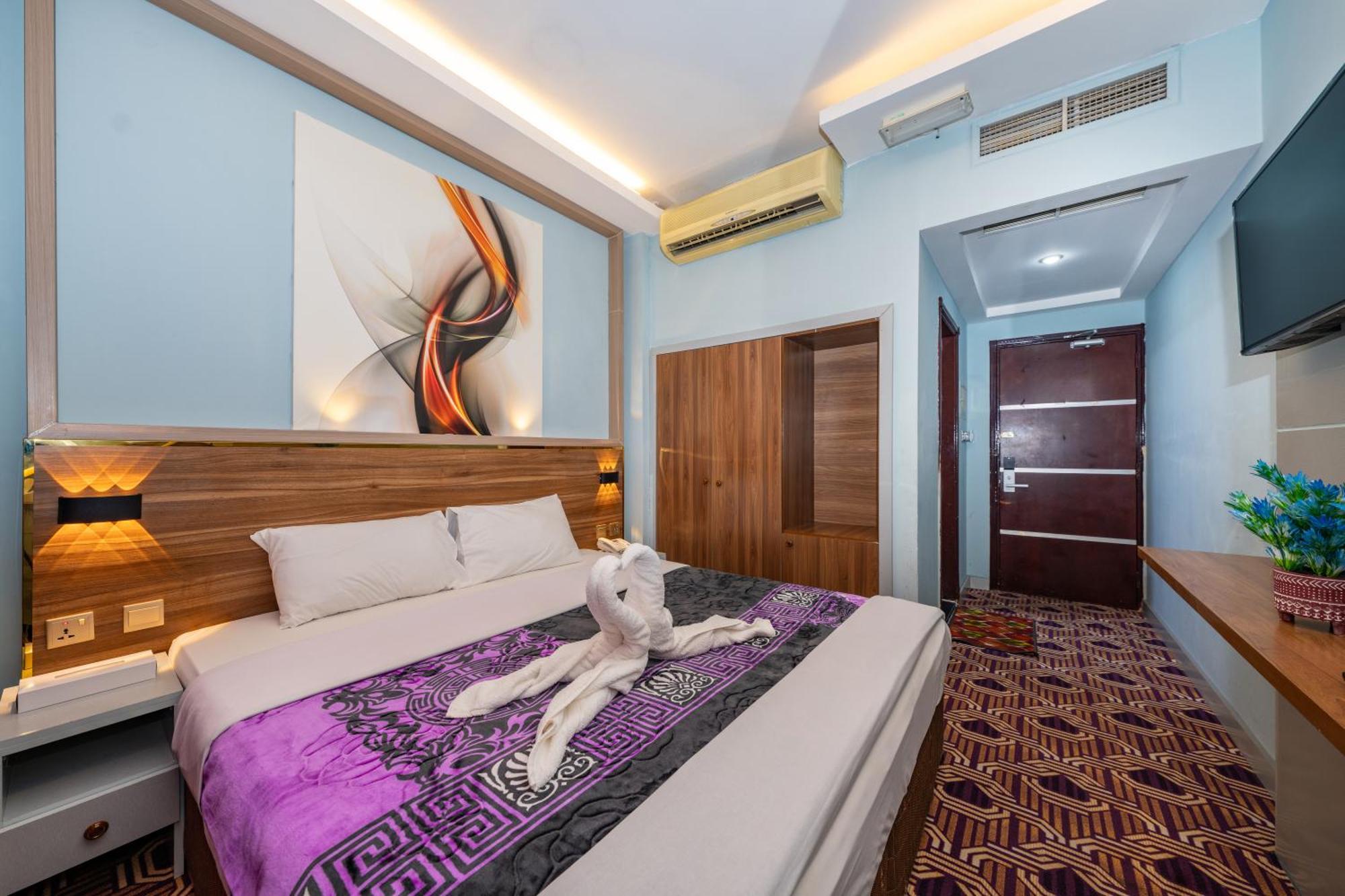 דובאי Tanha Hotel מראה חיצוני תמונה
